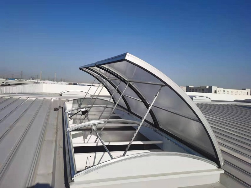 1740568070572365.jpg 圆拱上开天窗.jpg